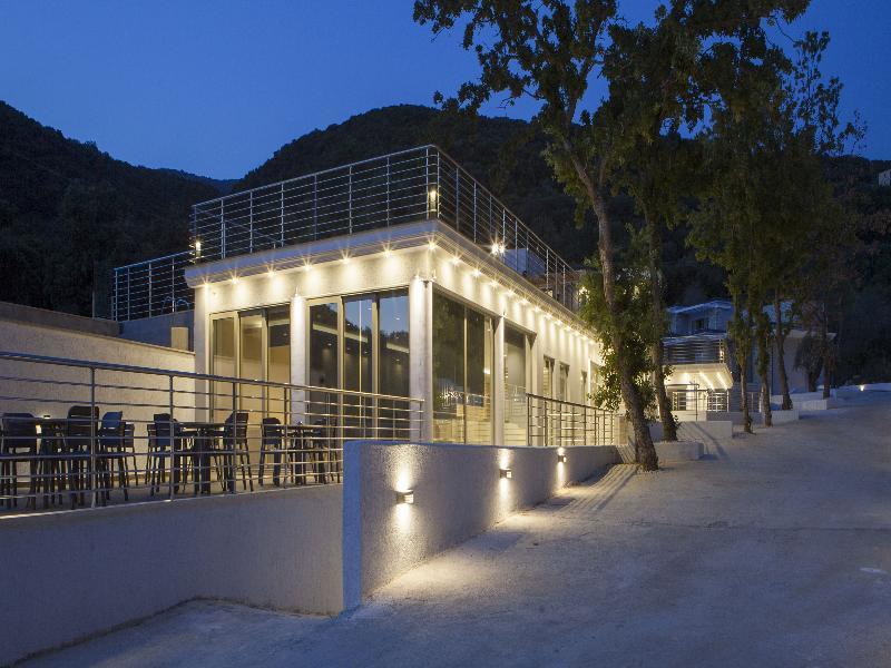 Aqua Oliva Hotel de apartamente Sívota